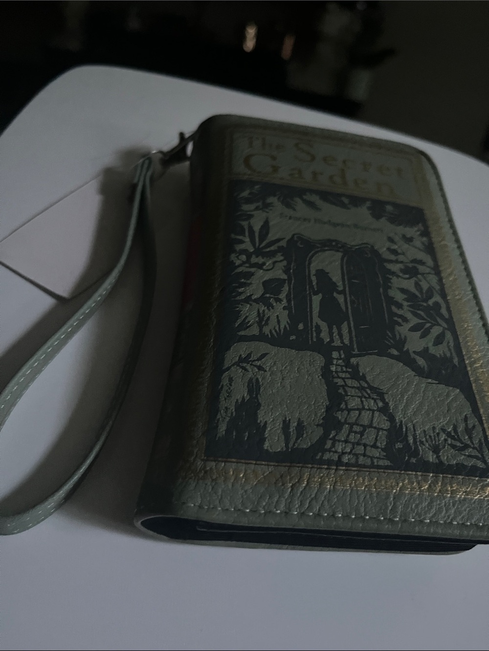 The Secret Garden Wristlet Wallet - Sage Green - Picture 3 of 6